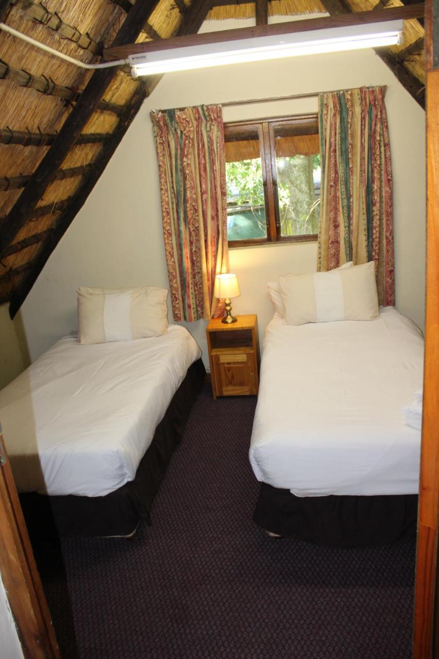 Dragon Peaks Mountain Resort Champagne Valley Ngoại thất bức ảnh